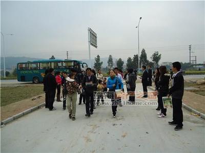 西區看房團達人:投資客房產還是最好的投資產品